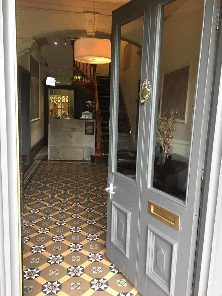 Leaside Hotel Лутон Екстер'єр фото